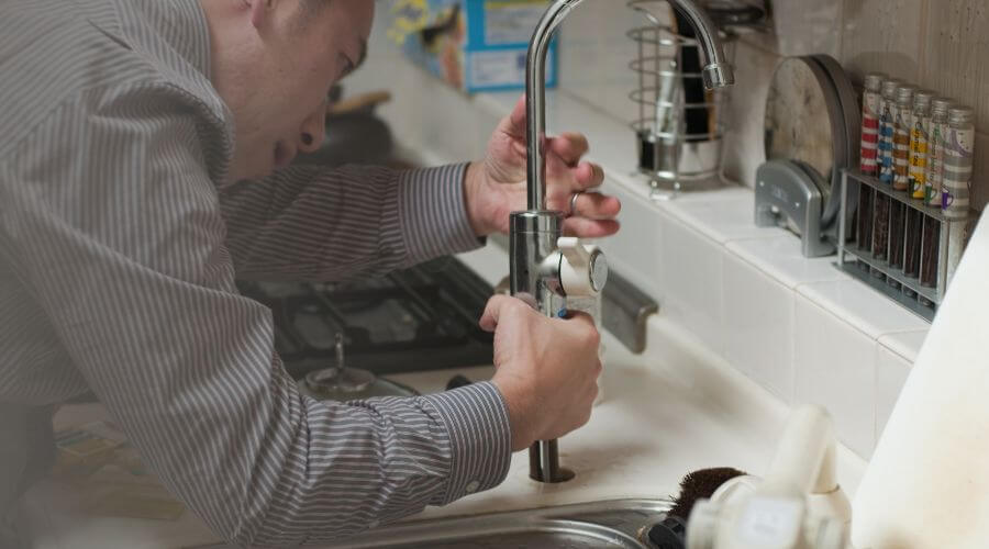 Professional emergency plumbing in Lares, PR